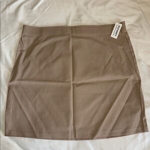 Old Navy Women's Tan Skirt
